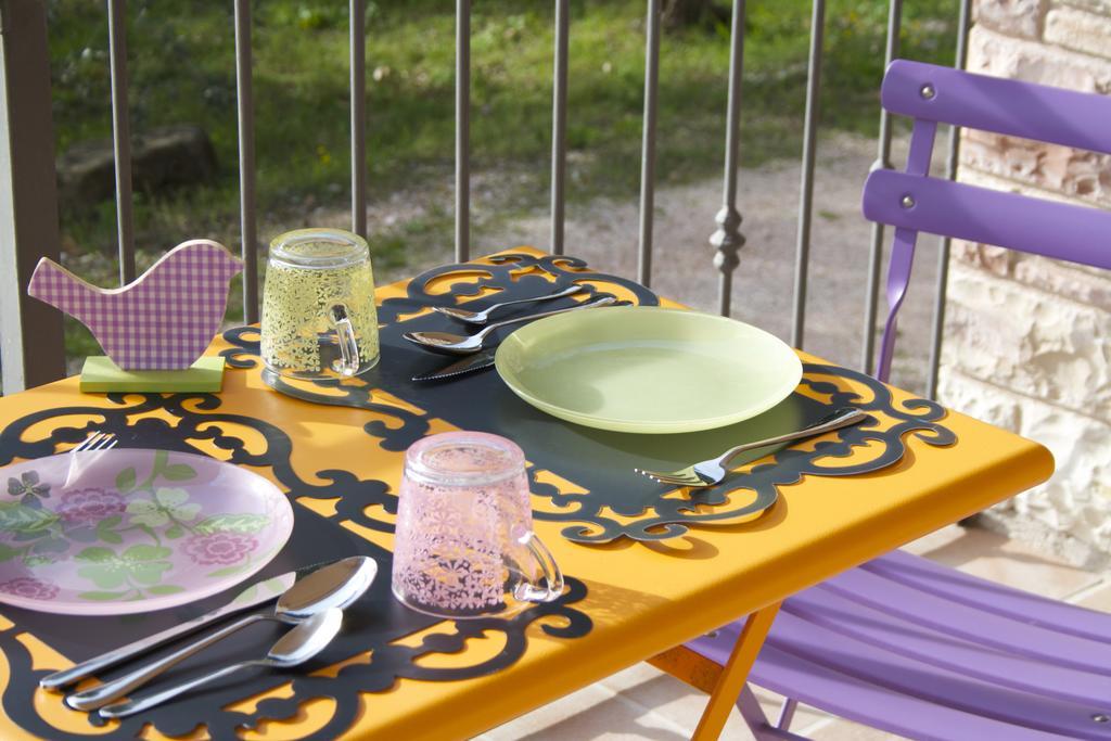 B&B Lavanda E Rosmarino Assisi Luaran gambar