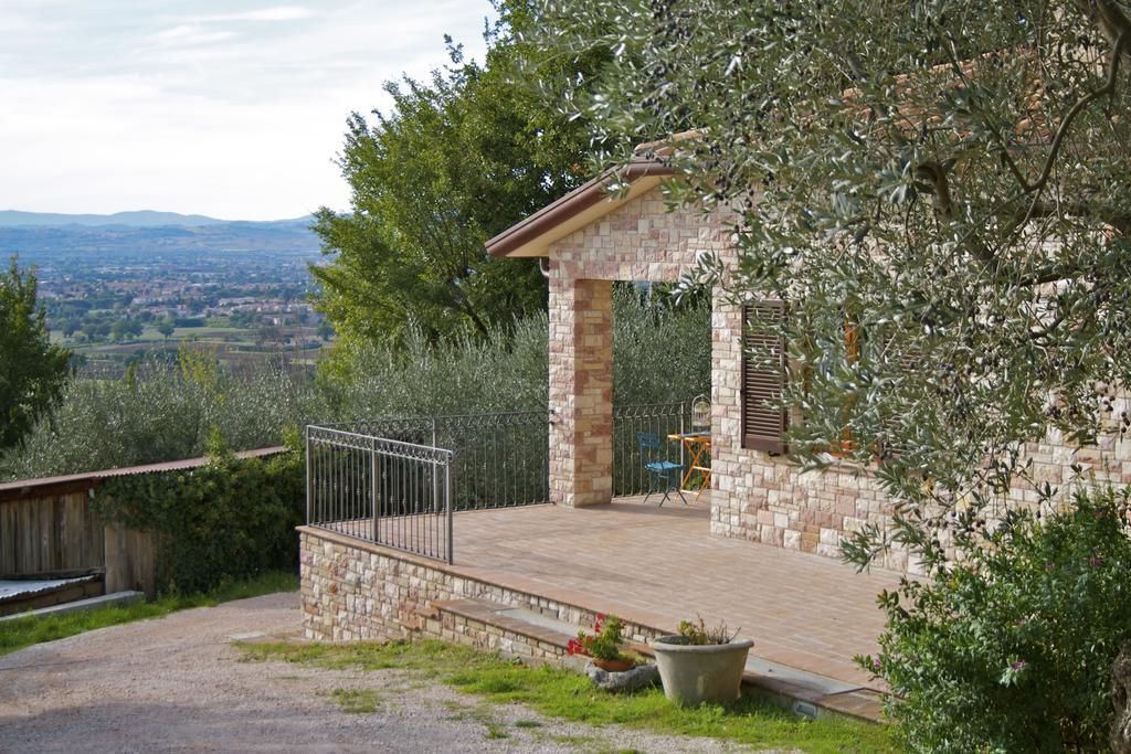 B&B Lavanda E Rosmarino Assisi Luaran gambar